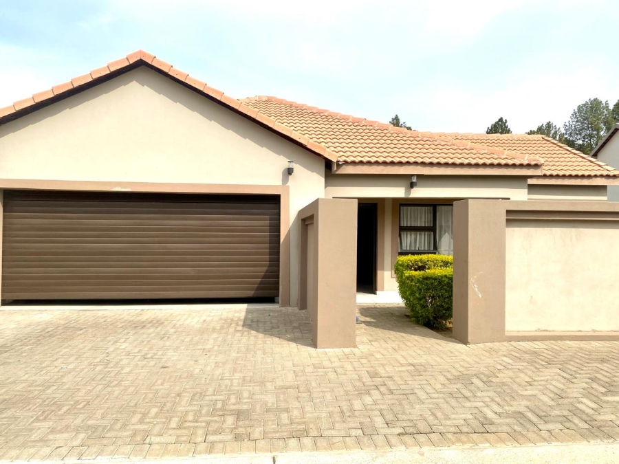 4 Bedroom Property for Sale in Waterval East North West